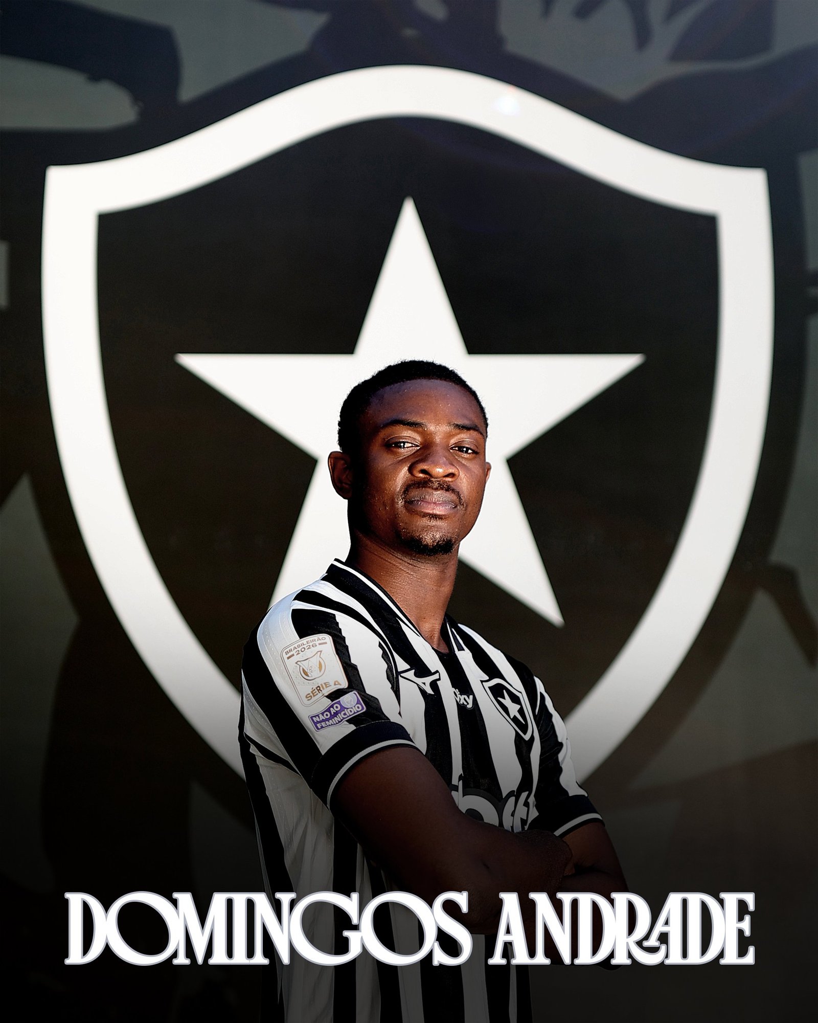 Botafogo anuncia a contratação do volante Domingos Andrade, ex-Porto.