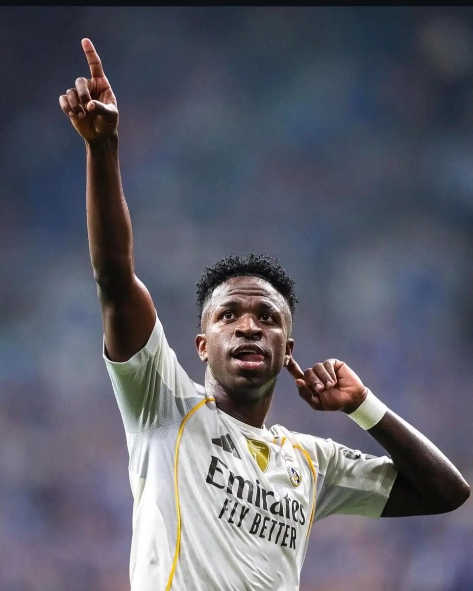 Real Madrid não considerará nenhuma proposta inferior a €160 milhões por Vinícius Júnior.