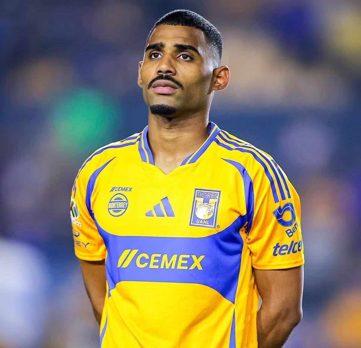 Vasco tem interesse na contratação do defensor Joaquim (27) que pertence ao Tigres do México.