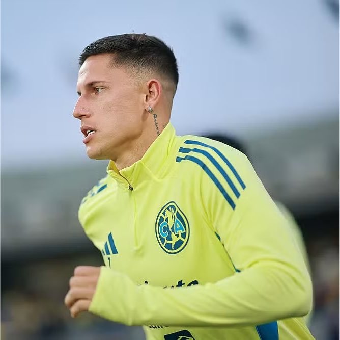 Cruzeiro desiste da contratação de Brian Rodríguez.