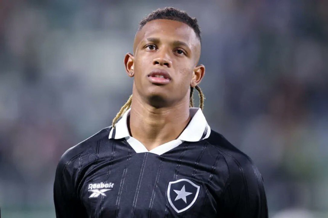 Atalanta ofereceu €22 milhões + bônus por metas ao Botafogo por Danilo.