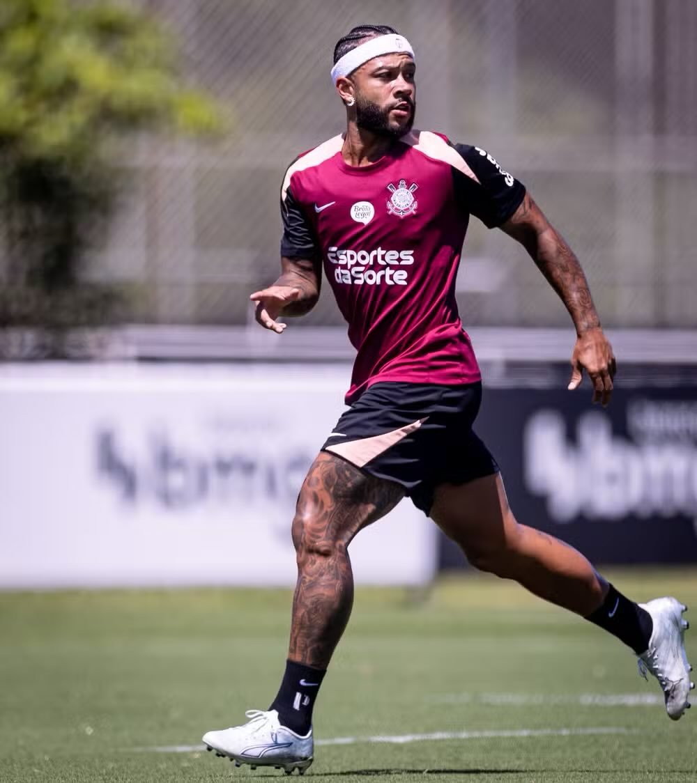 Corinthians decide não renovar contrato de Memphis.