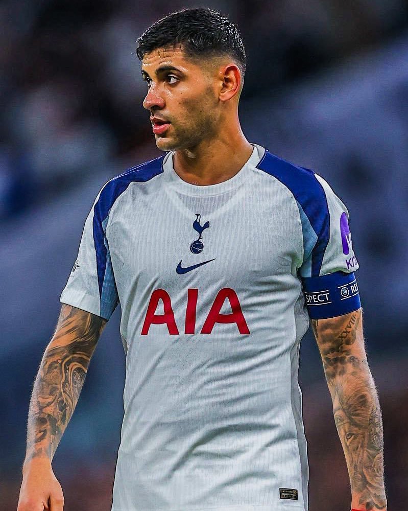 Atlético de Madrid acerta a contratação do zagueiro Cristian Romero, do Tottenham.