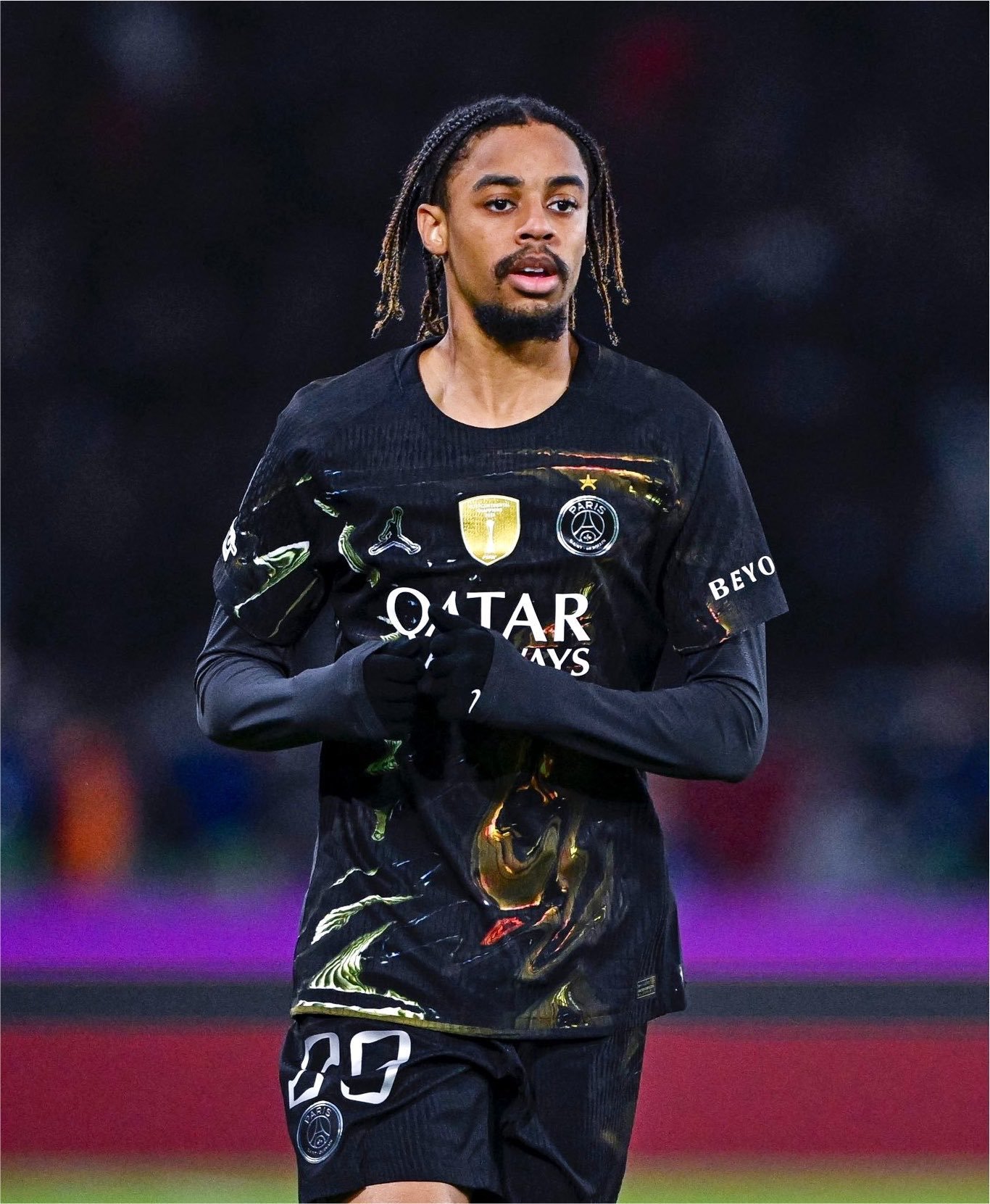 Liverpool está cada vez mais próximo de assinar com Bradley Barcola por 125 milhões de euros.