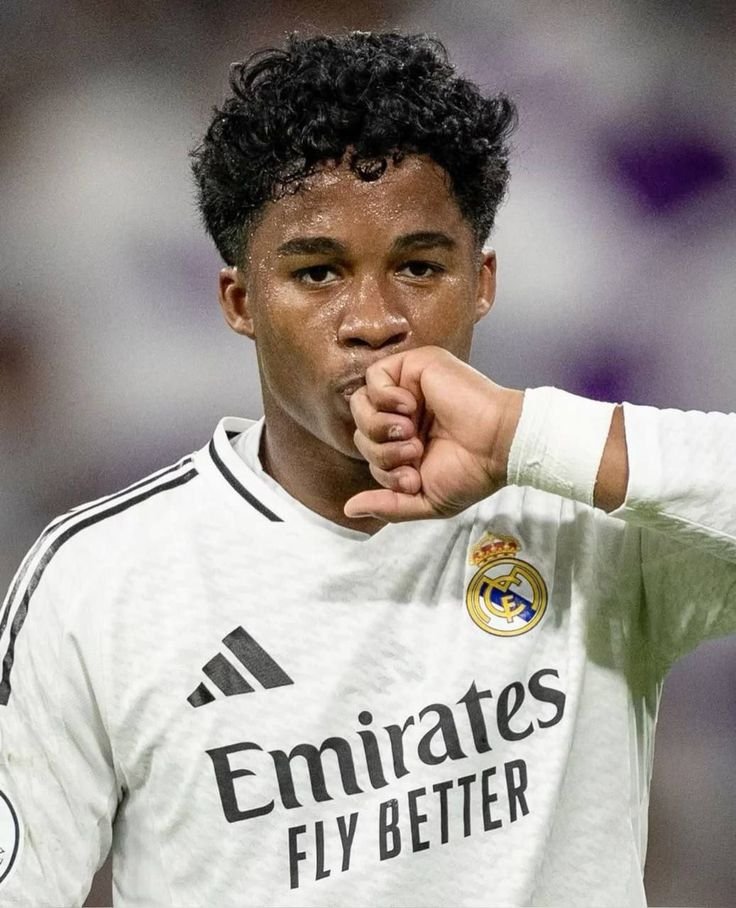 Milan faz contato por Endrick, mas Real Madrid descarta saída neste momento.