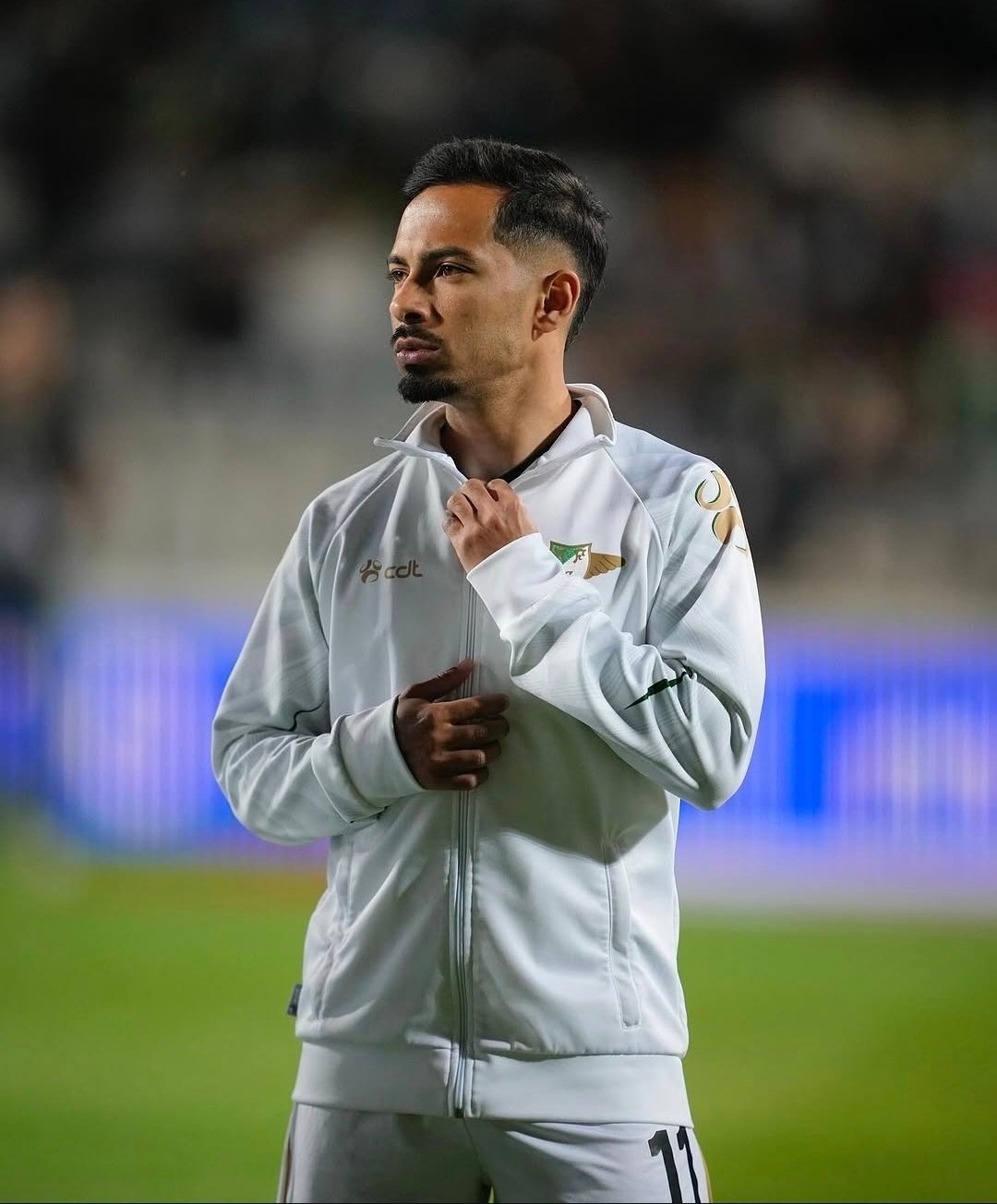 São Paulo avalia a contratação do meia Alanzinho, de 26 anos, que está sem clube após deixar o Moreirense, de Portugal.