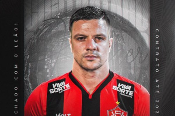 Renato Kayser recusou duas ofertas do Vitória para renovar o vínculo e vai poder assinar pré-contrato com outra equipe a partir de setembro