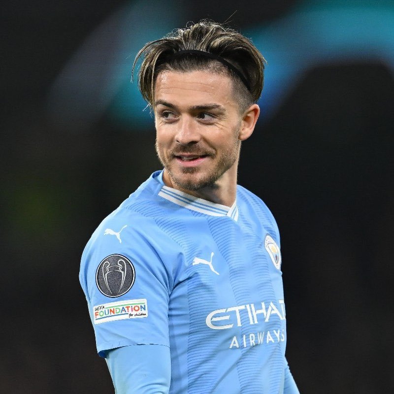 Sunderland apresentou uma proposta para contratar Jack Grealish por empréstimo do Manchester City.