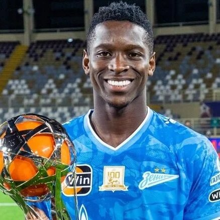 Roma inicia conversas com o Zenit pela contratação de Luiz Henrique.