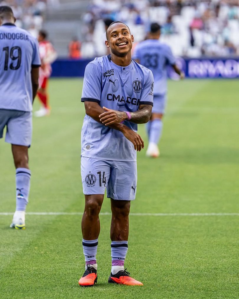Olympique de Marseille recusa 40 milhões de euros (R$ 240 milhões) do Sunderland e segura Igor Paixão.