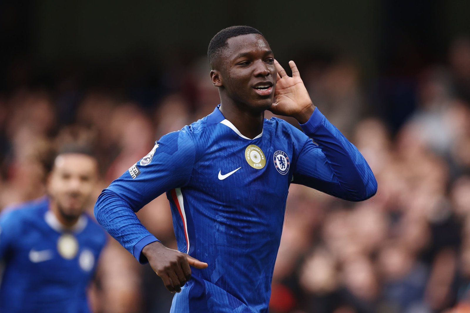 Moisés Caicedo nem sequer foi relacionado para o jogo do Chelsea contra o Arsenal hoje.