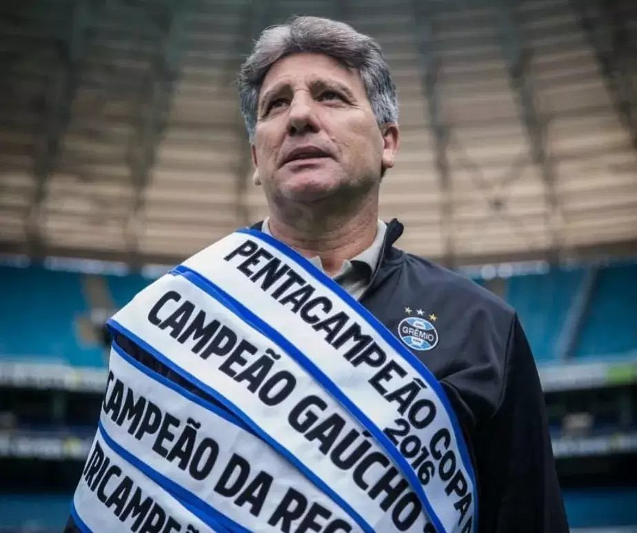 Grêmio anuncia oficialmente a volta do técnico Renato Gaúcho.