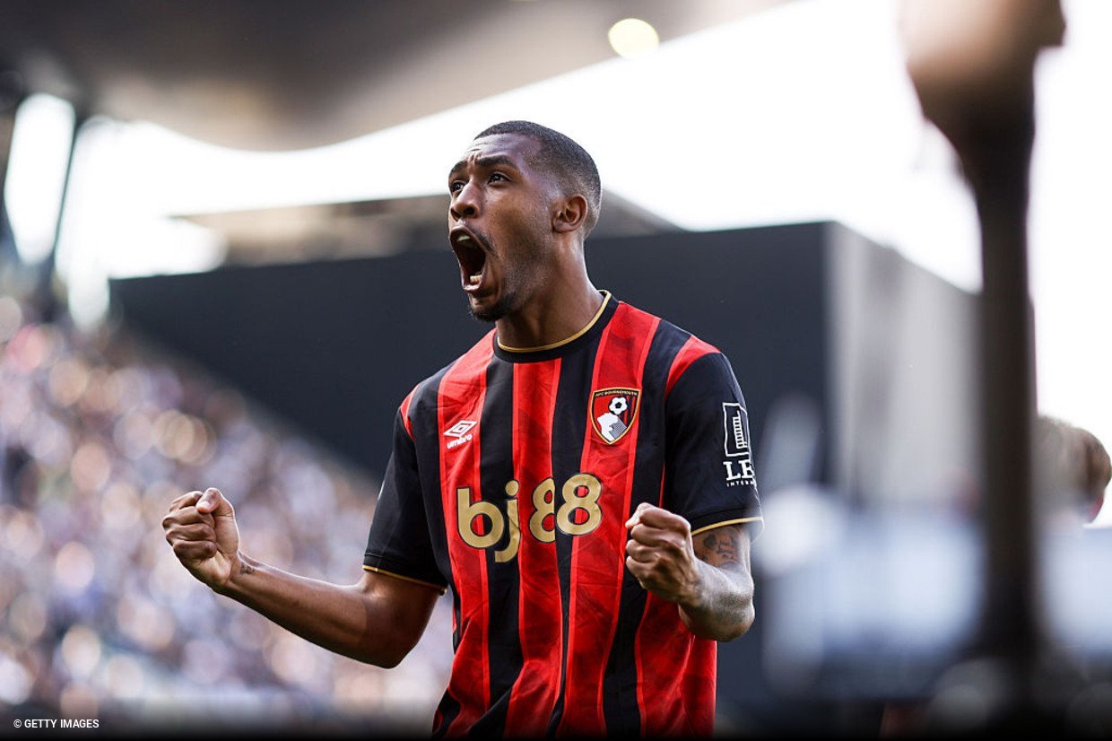 Rayan entrou na mira do Liverpool para o futuro e pode movimentar uma fortuna caso os Reds decidam contratar o brasileiro.