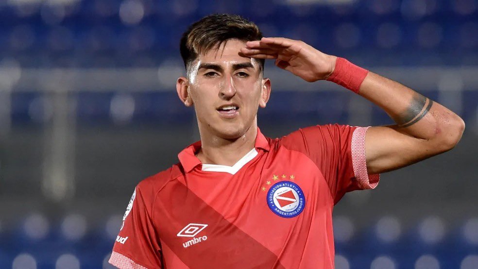 O São Paulo chegou a tentar contratar o meia Alan Lescano, mas o argentino escolheu o Vasco depois de buscar referências