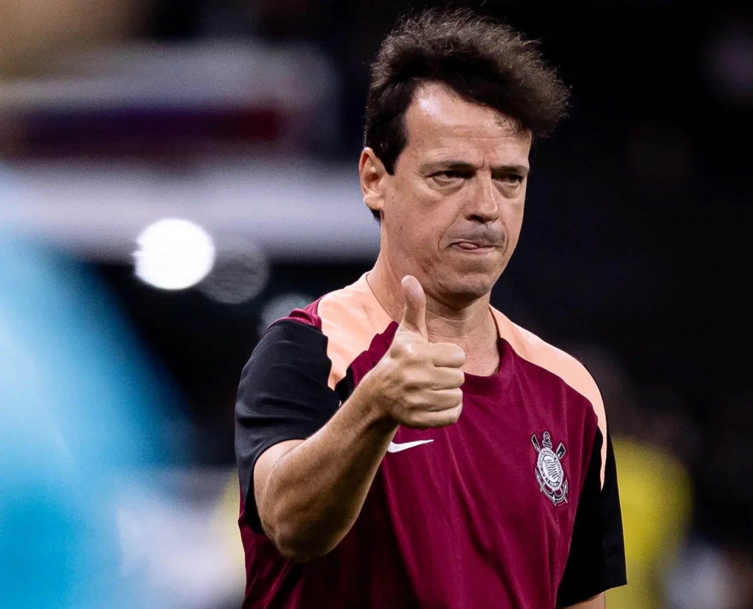 Fernando Diniz foi demitido do comando técnico do Corinthians após 7 derrotas consecutivas no Brasileirão.